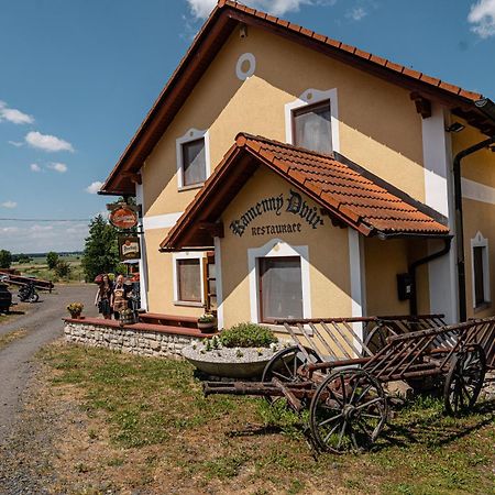 Pension Kamenny Dvur Františkovy Lázně Buitenkant foto